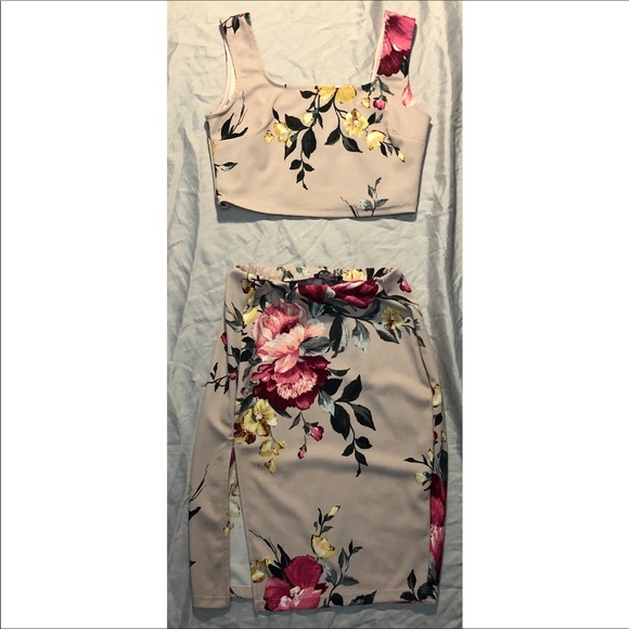 Fashion Nova Dresses & Skirts - Fashion Nova two-piece floral crop top & skirt set